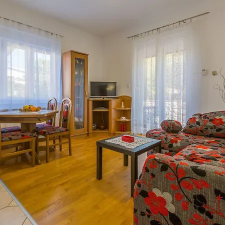Direkt Am Strand Mit Meerblick Appartement *